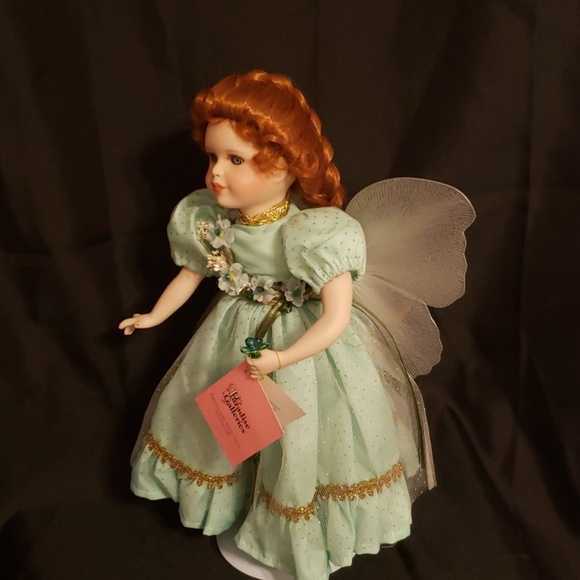 Porcelain Doll - Picture 3 of 8